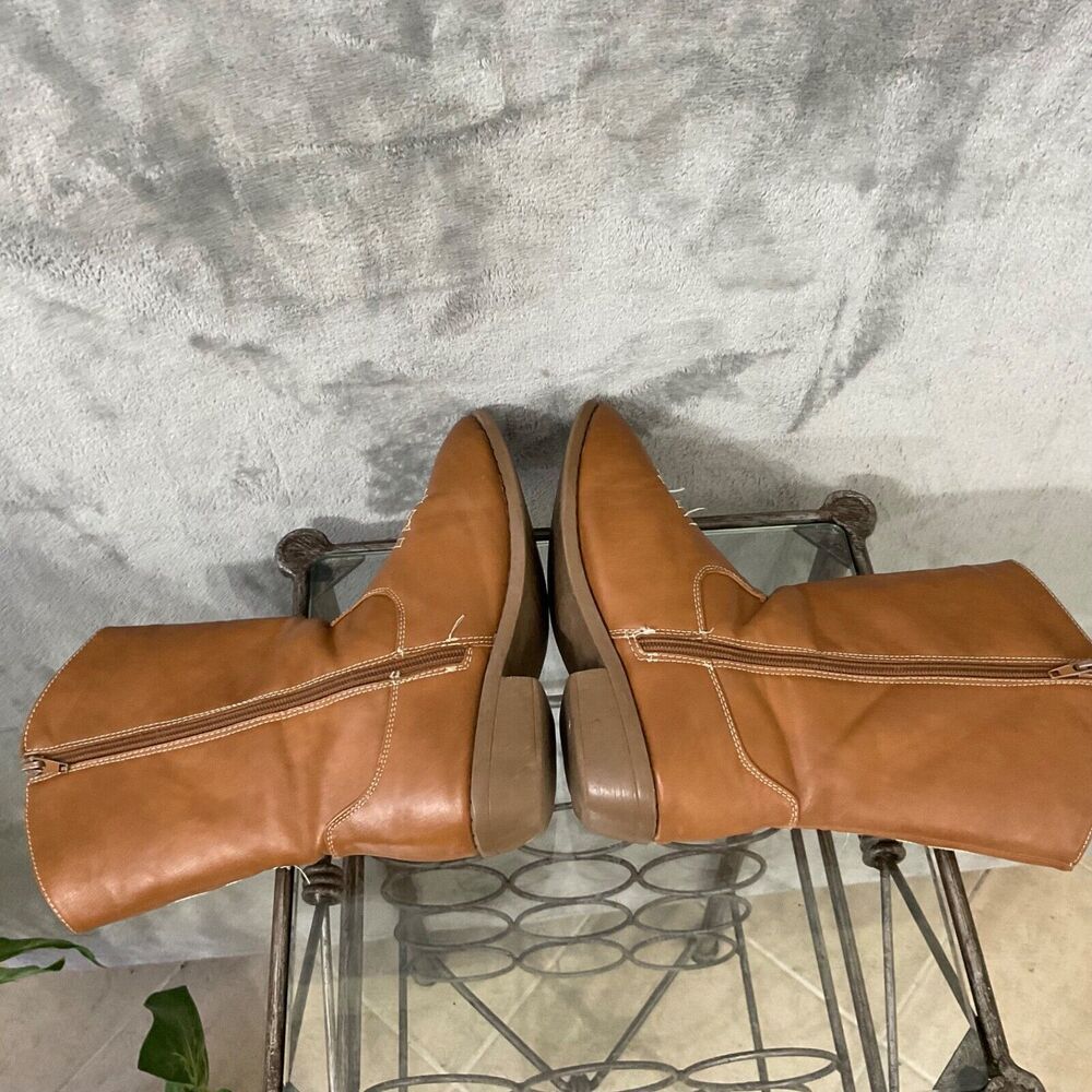 Bebe Cowgirl Boots women’s size 5 Brown faux leather embroidered logo name - Picture 11 of 16